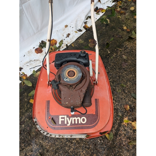 28 - Flymo GL47 Petrol Lawn Mower