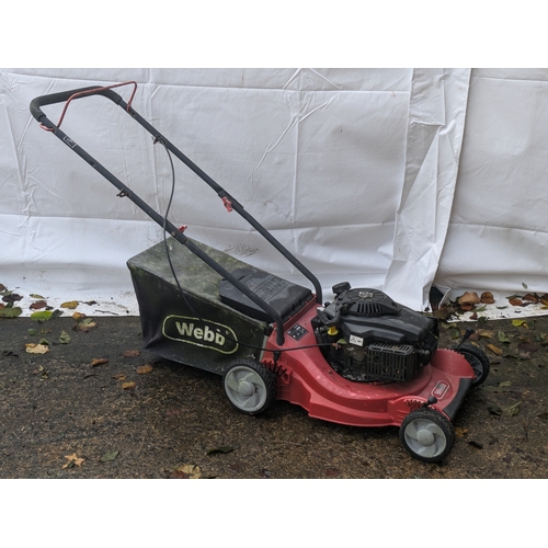 65 - A Webb WEDR40P Petrol Lawnmower