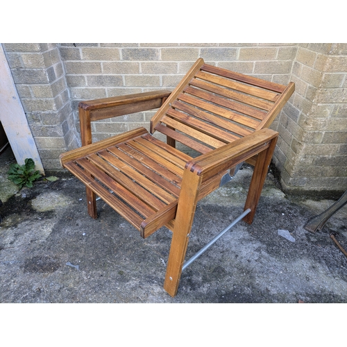 91 - A Unique Pine Reclining Wooden Chair of High Quality