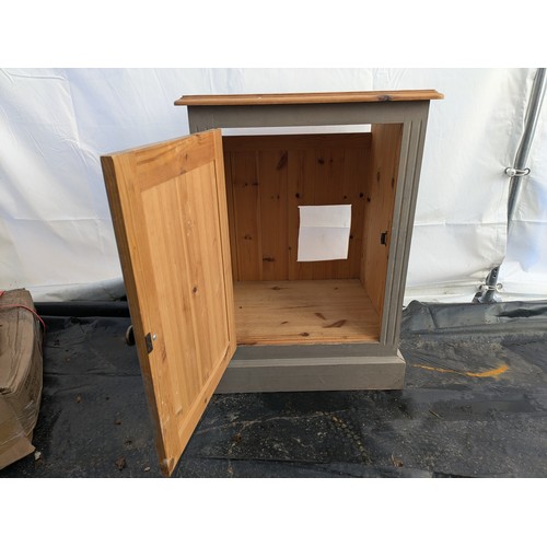 106 - a small pine cabinet