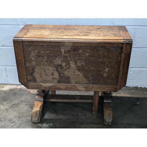 96 - a vintage pine drop leaf table