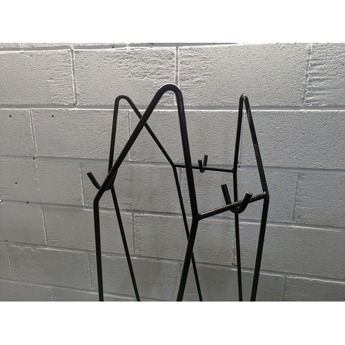 119 - A ‘Shard’ coat rack sculpture designed by Gemma Fabbri For Herman Miller