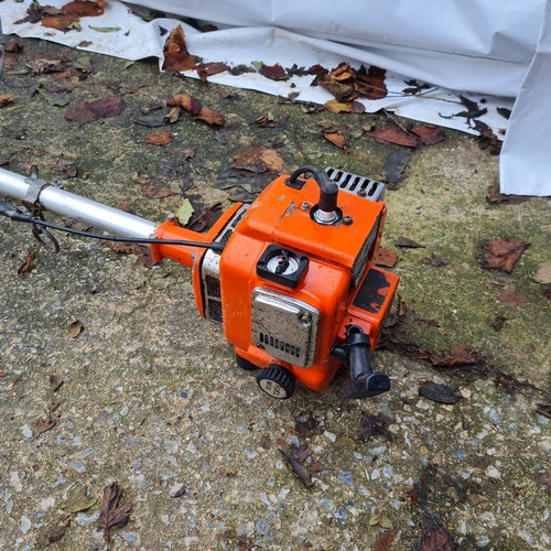 34 - Kioritz Srm-302 Petrol Strimmer