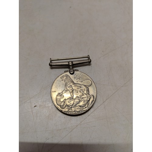 212 - A Ww2 1939-1945 Service Medal