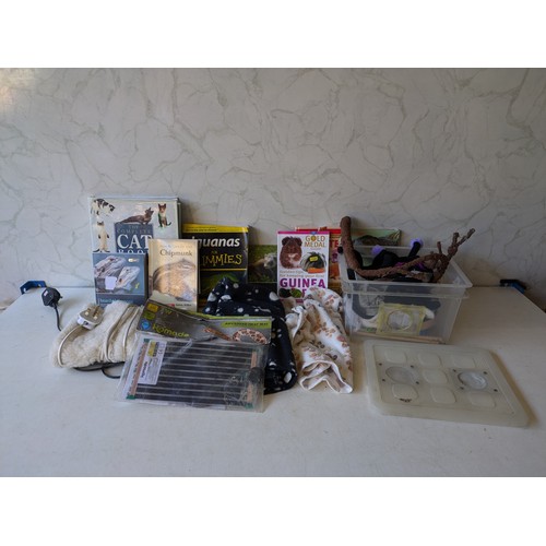 576 - A Selection Of Petcare Including A Komado Advanced Heat Mat