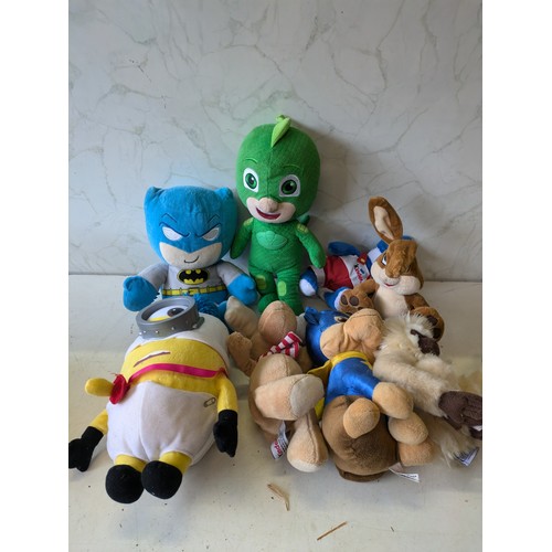 579 - A Selection Of Soft Toys