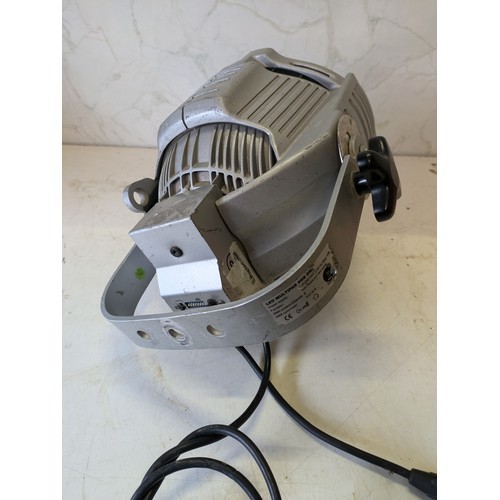 312 - an LED multi par RGB DMX light unit