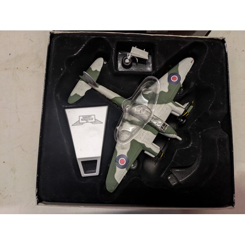 397 - corgi limited edition model zone dh mosquito model plane