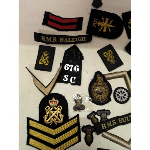 193 - a selection of military patches