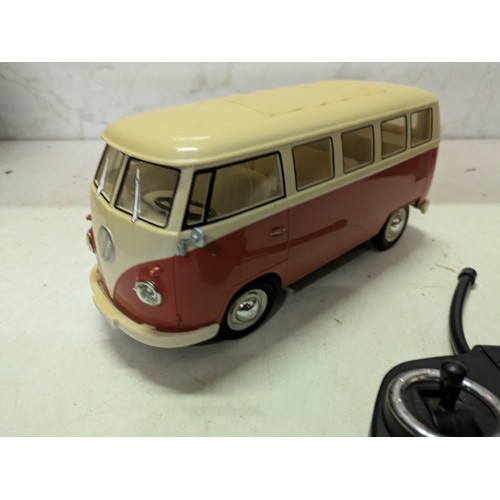 256 - a remote contole Welly VW campervan