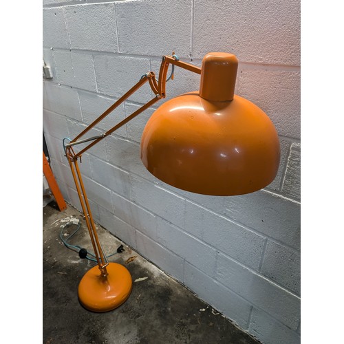 175 - A Extra Large Retro Floor Standing Anglepoise Style Lamp