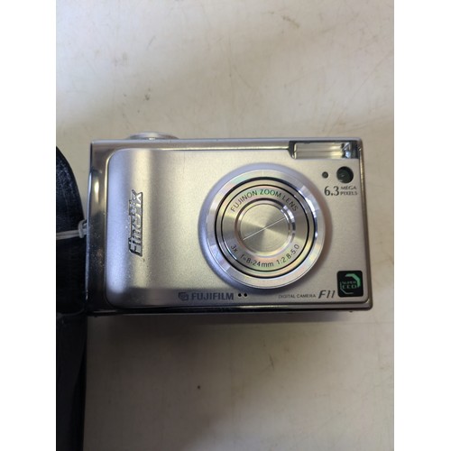 288 - fujiflm finepix f11 digital camera