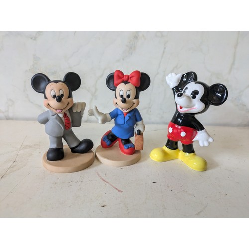 450 - official Disney figures including Minnie and Mickey figurines