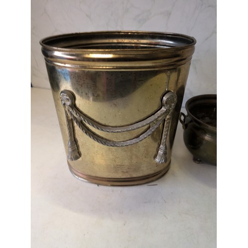 198 - brass effect coal bucket and other brass trinkets