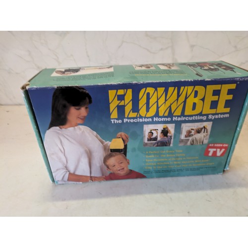 469 - a vintage flowbee home haircutting system in box