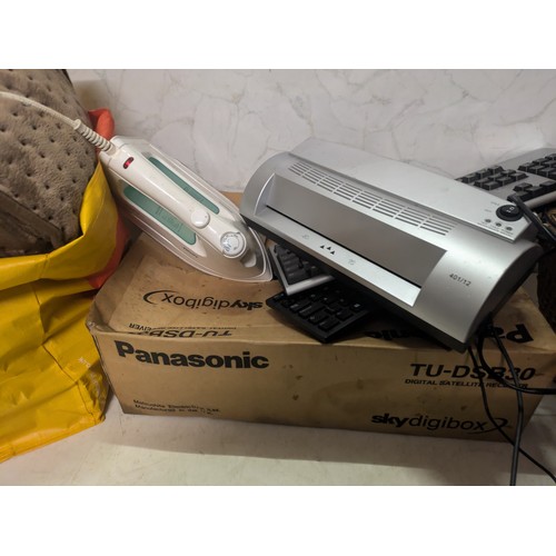 350 - A large selection of electronics from a house clearance