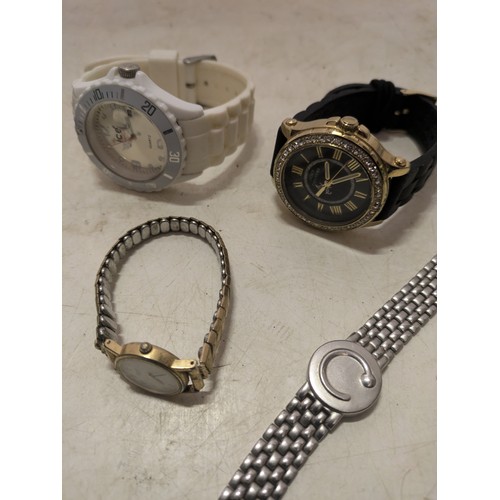 390 - a selection of watches