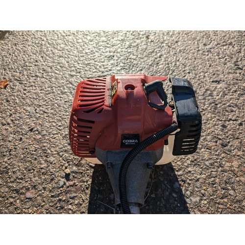 36 - Cobra bc330c petrol brush cutter