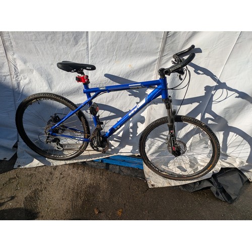 44 - GT aggressor men's mountain bike