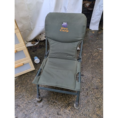 27 - keenets fishing chair