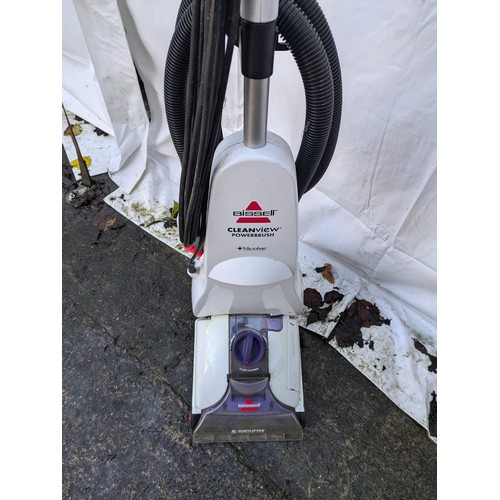 355 - Bissell clean view power brush stand up carpet cleaner