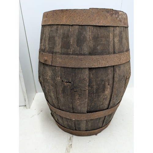 153 - An Antique Oak Barrel