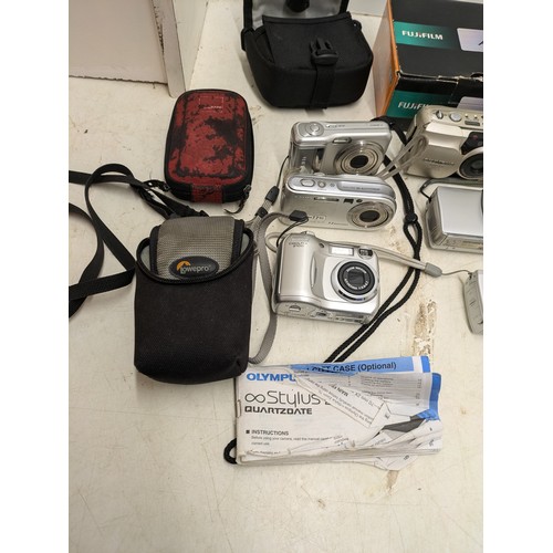 260 - Job Lot Of Digital Cameras