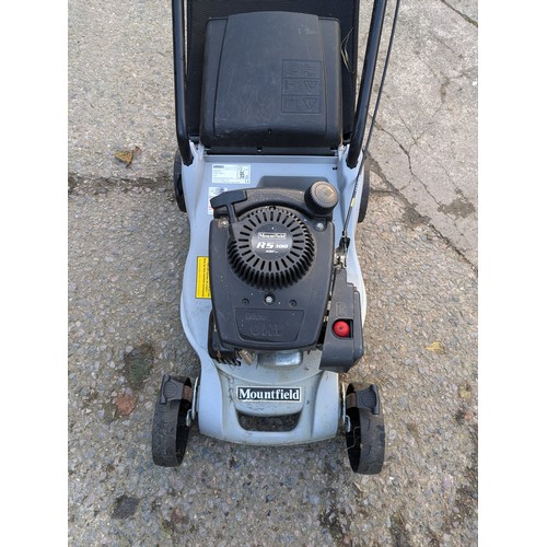 47 - Mountfield Ep 414 Petrol Mower