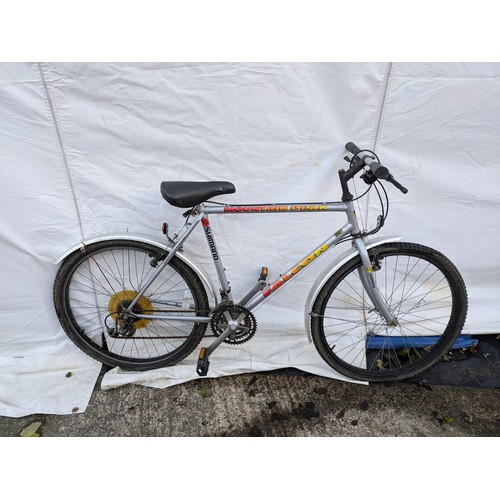 30 - Falcon Mountain Peak Mountain Bike