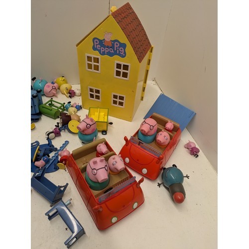 561 - A Selection Of Peppa Pig Toys