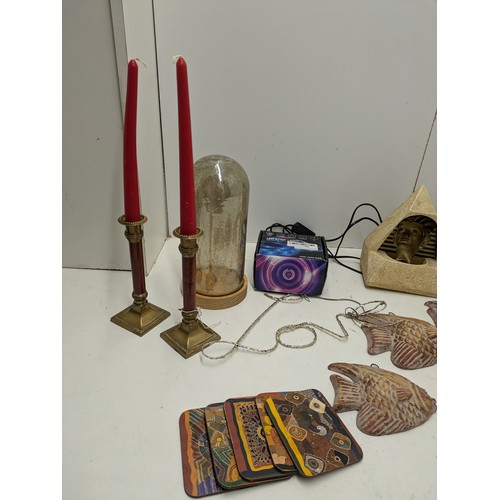 535 - A Selection Of Household Goods Including Light Up Ornaments