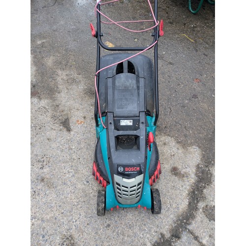 557 - Bosch total 430 lawnmower