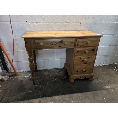 93 - A pine 5 drawer desk