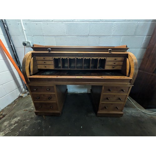 115 - A Large Vintage 3 Piece Roll Top Bureau Writing Desk