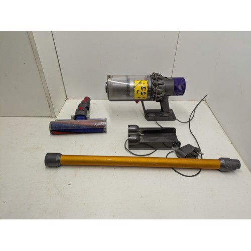 259 - Dyson v10 cordless vacuum with charger - working