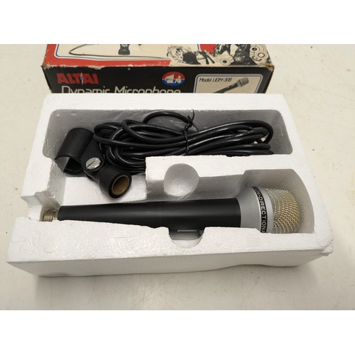 677 - A Boxed Altai ALTA1 Dynamic Microphone Model UDM308