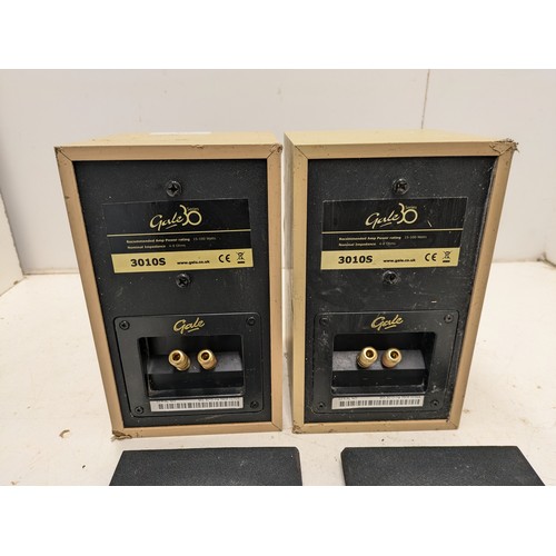 658 - A Pair of Gale 3010s 100 Watt Bookshelf Speakers