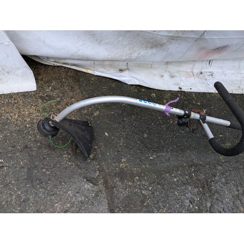 32 - A Qualcast Model cdb30 petrol strimmer