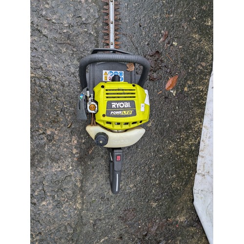 4 - A Ryobi Power Model Lt2 Petrol Hedge Trimmer