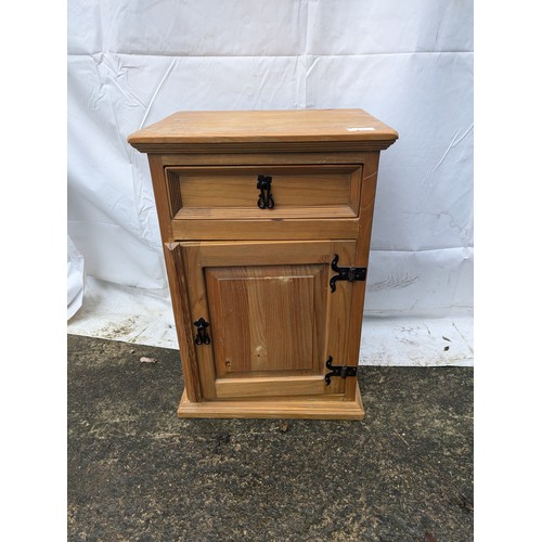 210 - A Small Mexican Style Bedside Table With 1 Drawer and a Cupboard Space