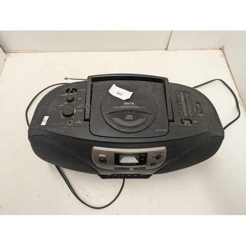 603 - A Samsung Portable CD Player Model RCD750