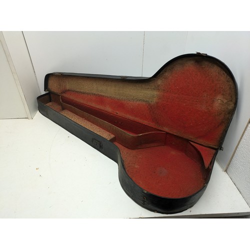 423 - A Vintage Banjo Case