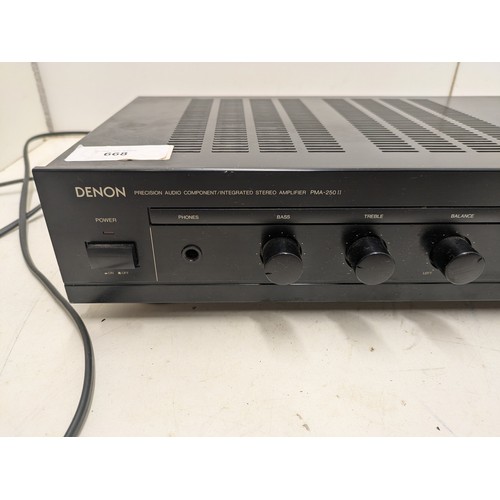 668 - A Denon Stereo Amplifier Model PMA-252