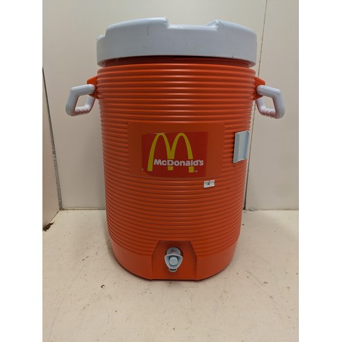 1087 - A Retro McDonalds Container With Lid