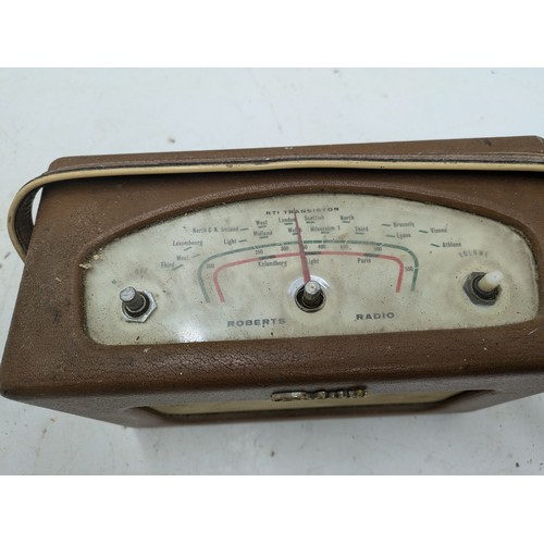 692 - A Roberts AM/FM Portable Radio Type RT1