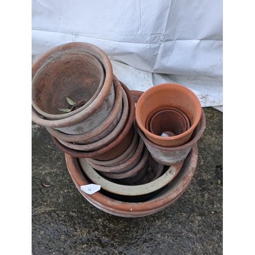 54 - A Selection Of Garden Pots