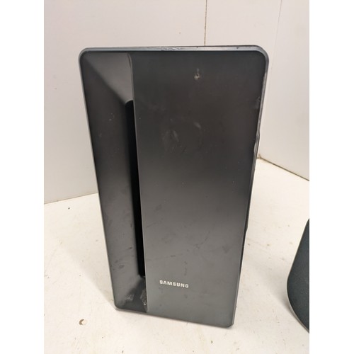 712 - Samsung Surround Sound Subwoofer model pp-wx30