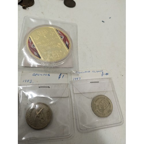 1104 - A Large Group Of Collector Coins Including Royal Family, And A Selection Of Medals