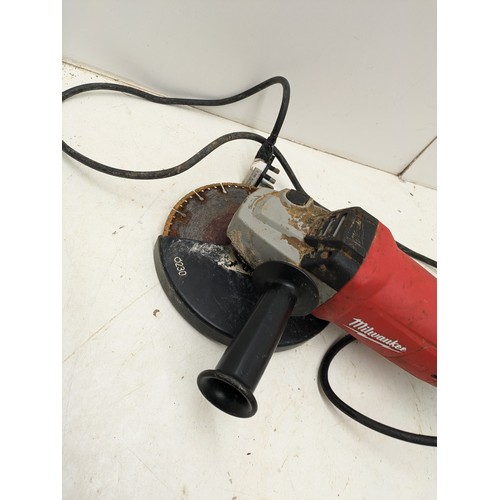 831 - A Milwaukee Model AG 22-230 230mm Corded Angle Grinder