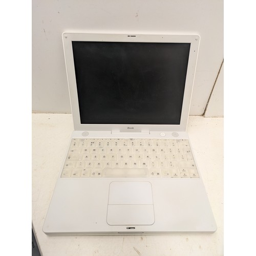 723 - A Selection of 3 Laptops including apple ibook